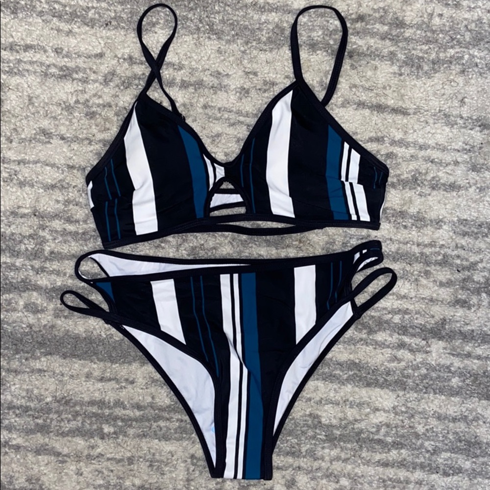 Cupshe Blue Black White striped bikini